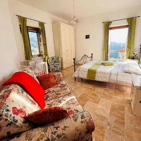 Casa L'arcobaleno Apartamento *